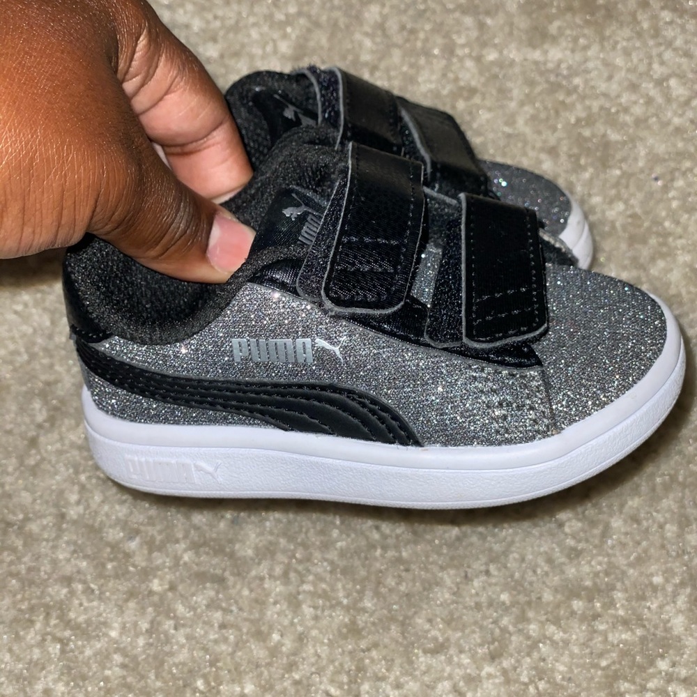 Glitter Toddler Pumas